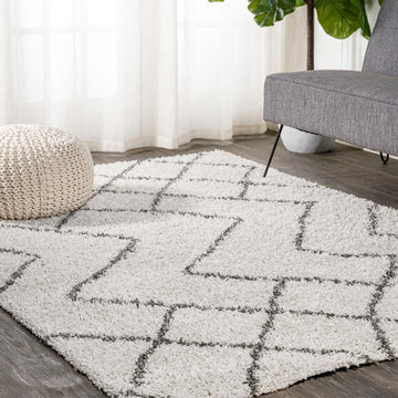 Inca Moroccan Diamond Shag Area Rug